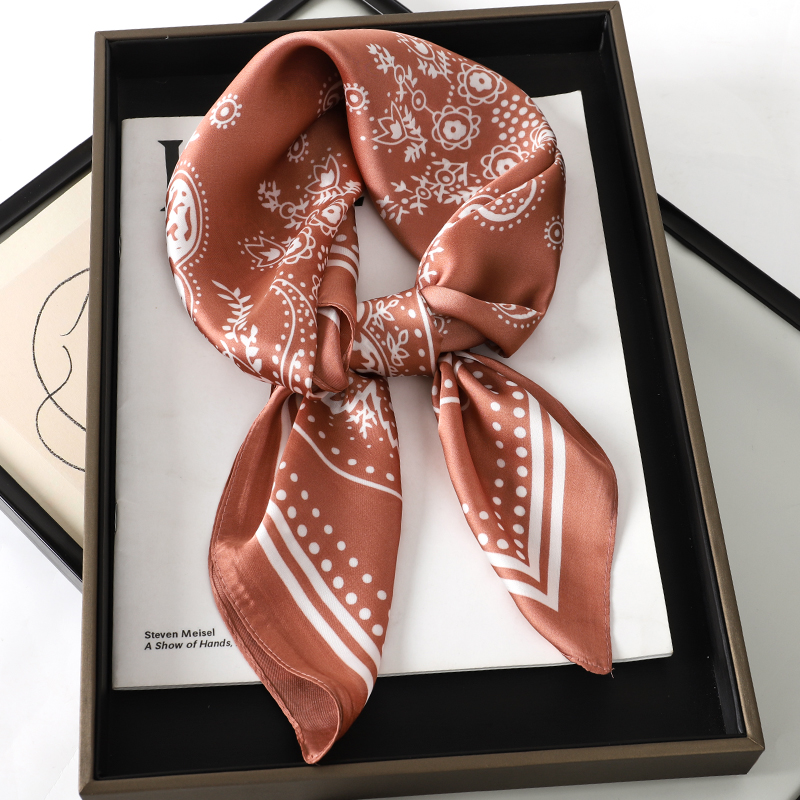 Bufanda de Cachemira cuadrada  - Silk Tie Woven reseña y precio