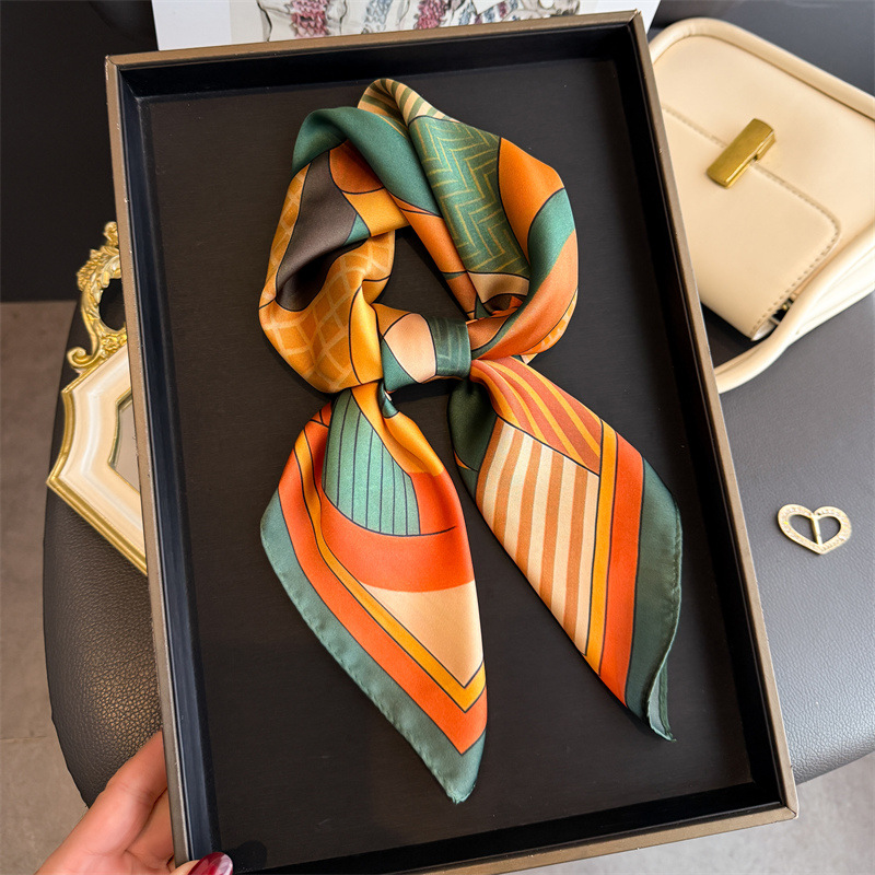 Bufandas cuadradas de seda con - Silk Tie Woven reseña y precio